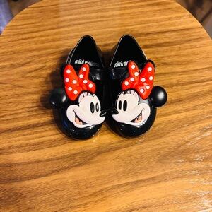 Mini Melissa Black Shoes with Red Minnie Design